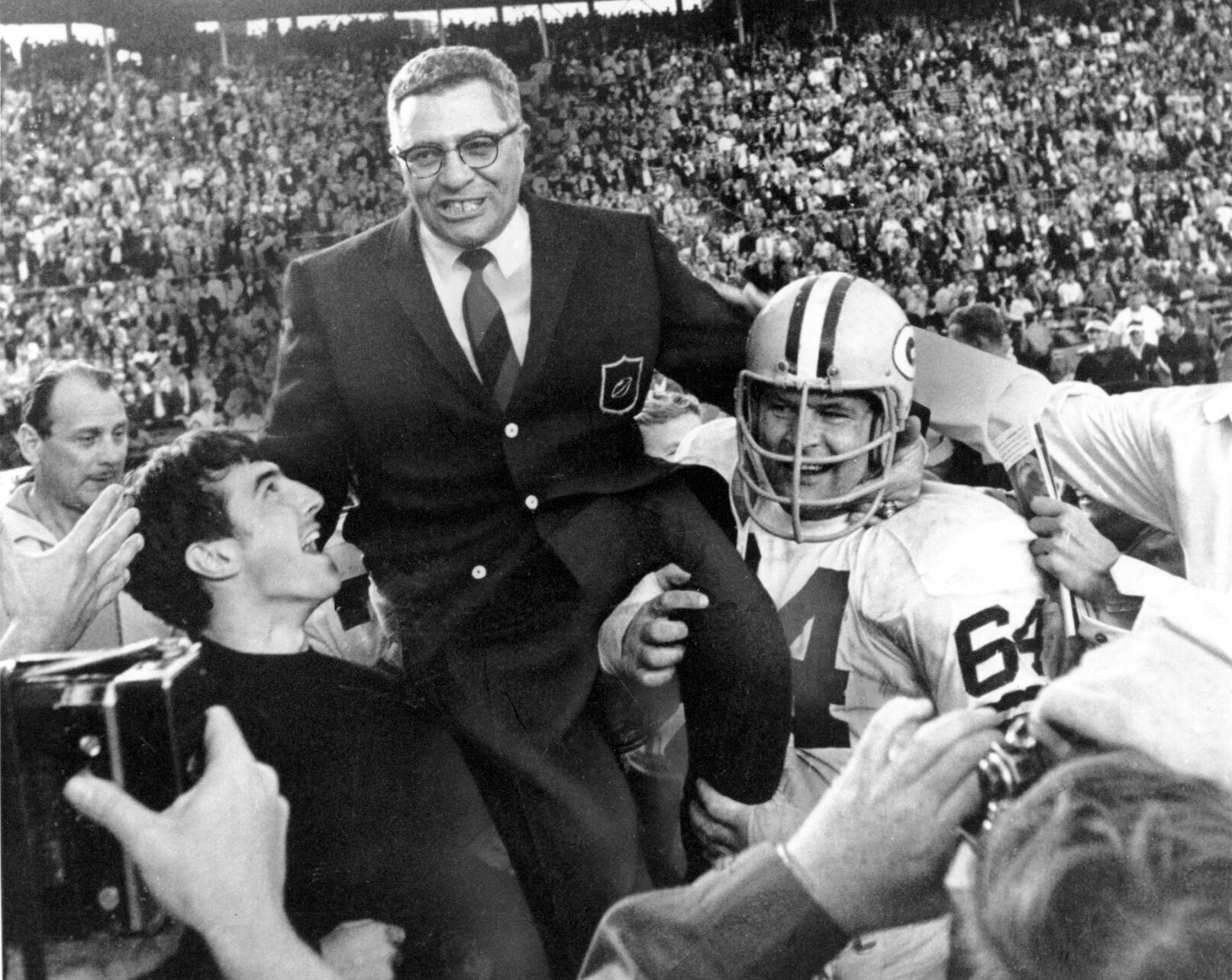 1968: Green Bay Packers win their second straight Super Bowl